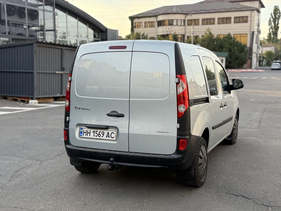 продам Рено Кенго