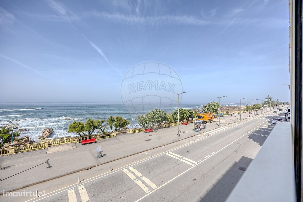 Apartamento T4 para arrendamento