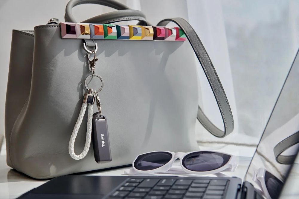 ‼️ SanDisk 2TB Extreme PRO Flash Drive with USB-C ‼️