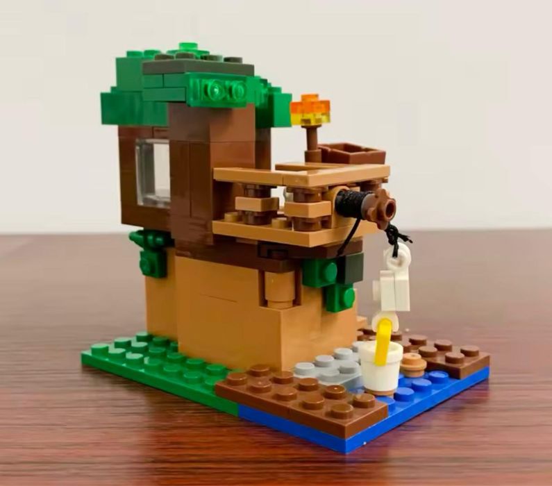 Klocki Minecraft domek na drzewie + figurki