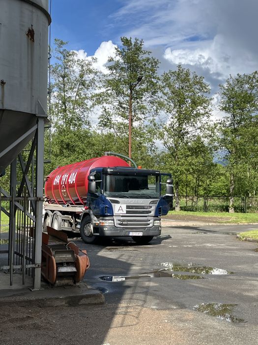 Wywóz nieczystosci płynnych.