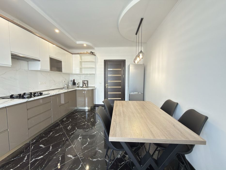 Продаж. Дворівнева 137 м² у Калиновій Слободі