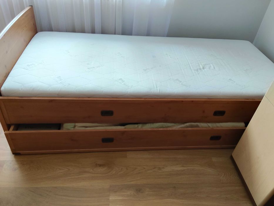 Łóżko pojedyncze 90x200