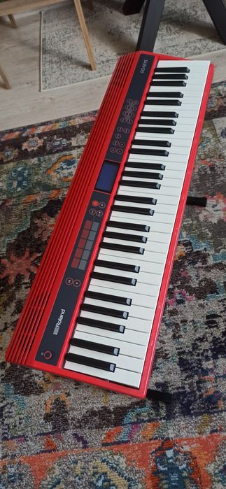 Roland Go Keys, stojak gratis