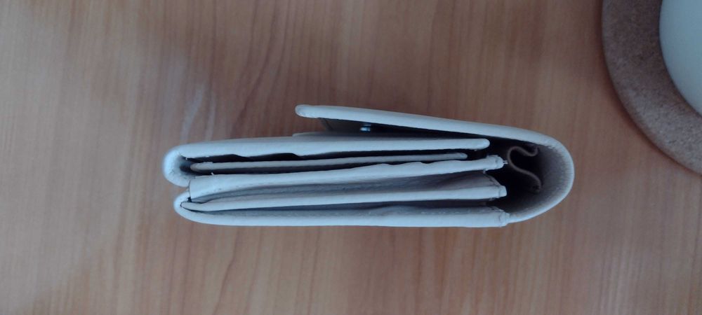 Portfel skórzany beżowy damski RFID z kolekcji Wittchen Florence