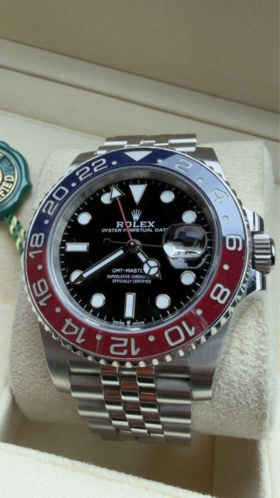 Rolex GMT Master II.  PEPSI  2021 full set