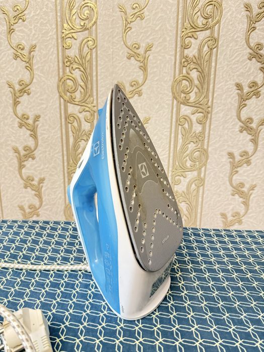 Утюг electrolux E5si2-4cb