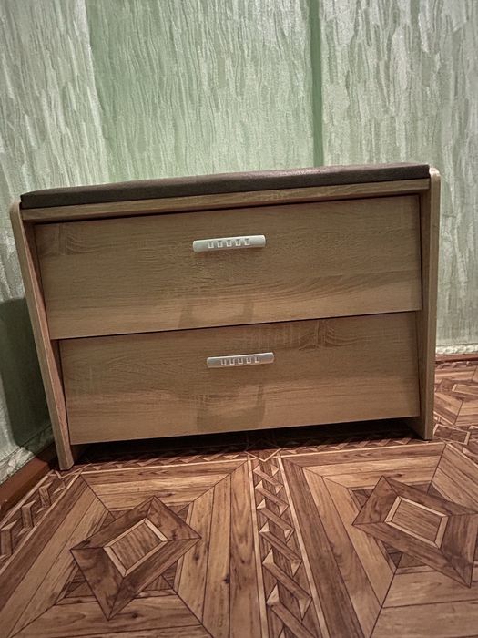 Тумба для обуви . Пуф в прихожую