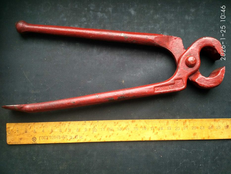 Клещи.кусачки.плоскогубцы времён СССР.