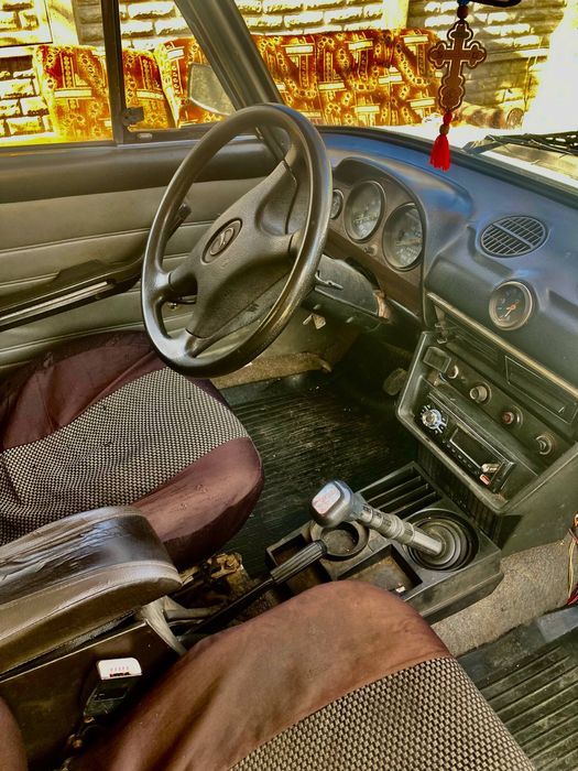 Продам ваз 2106.