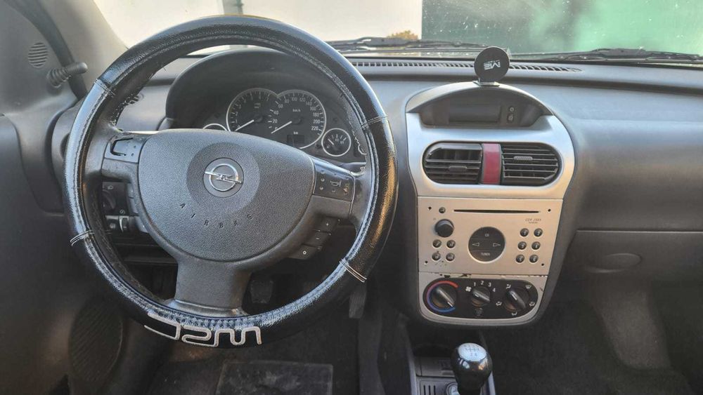 Opel Corsa Njoy 2003 — Inspeção Feita, 4 Pneus Novos e Pronto a Circular  Outras opções boas: