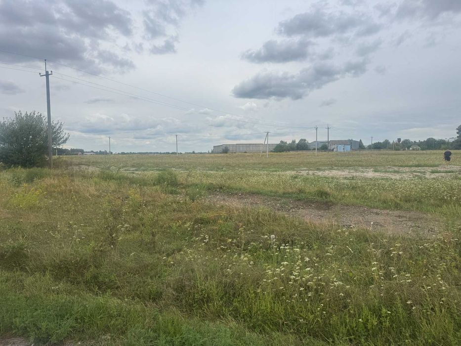 Продам 16 соток, під забудову, с. Гоголів