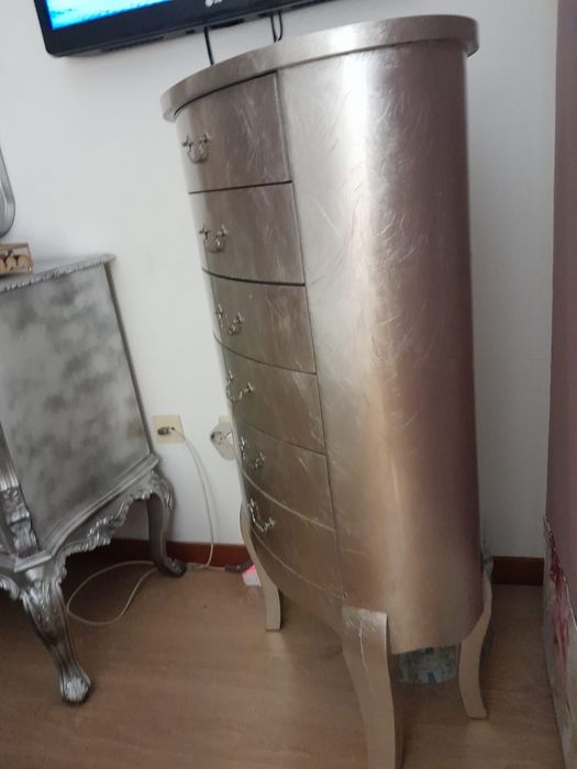 Camiseiro ou móvel de entrada