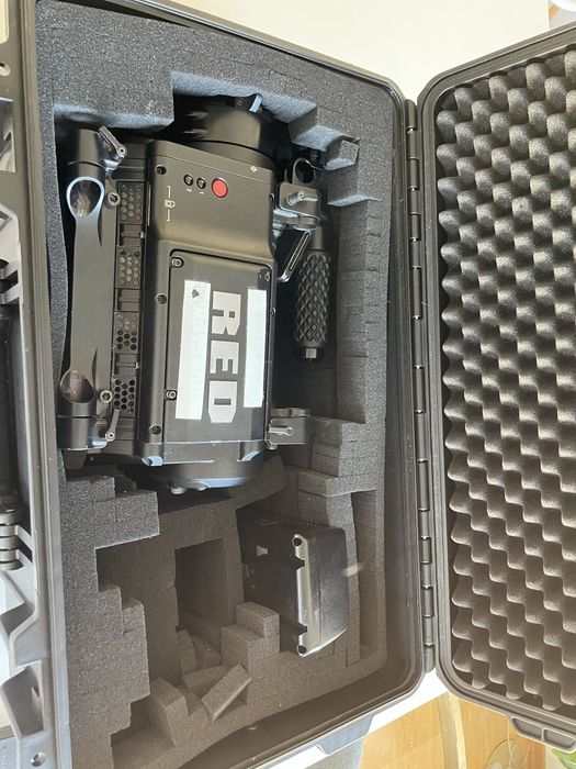 Pack cinema - red one + lentes Pl Mount