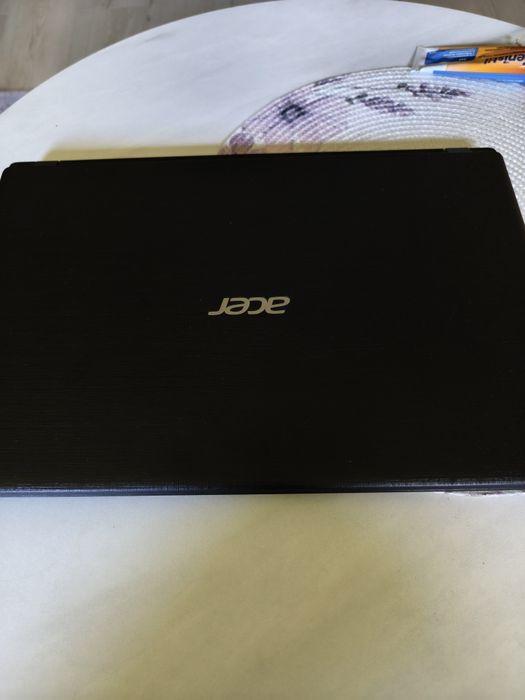 Laptop Acer aspire 3 A315-51-341R