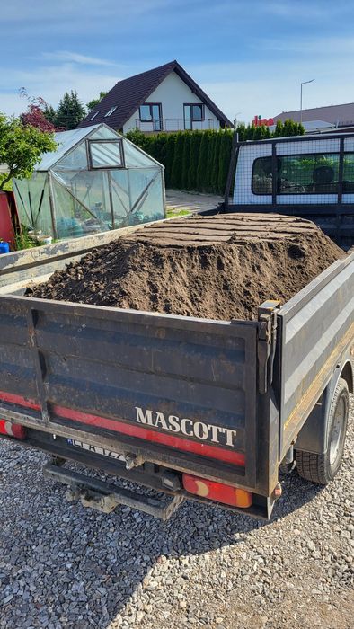 Piasek,ziemia,beton,kruszywo,koparki