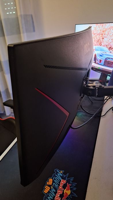 Monitor AOC 27 polegadas Curvo