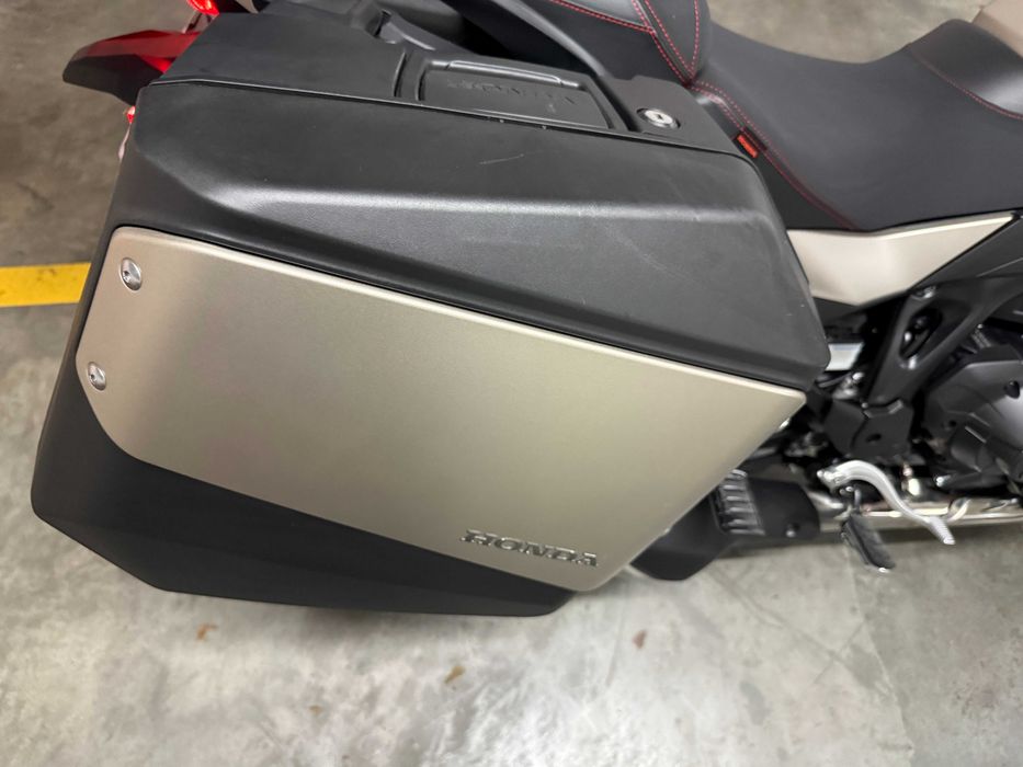 2025 Honda NT1100 DCT-ES