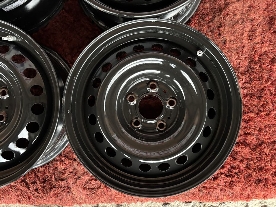 Original Nissan Qasqai X-Trail Juke Roque R16 5x114,3