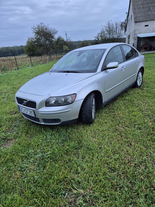 Volvo S40