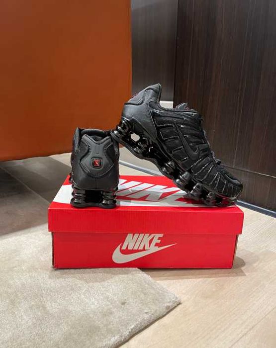 Nike Shox TL, czarne .39