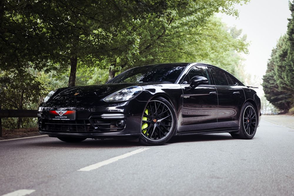 Porsche Panamera Turbo S E-Hybrid Executive