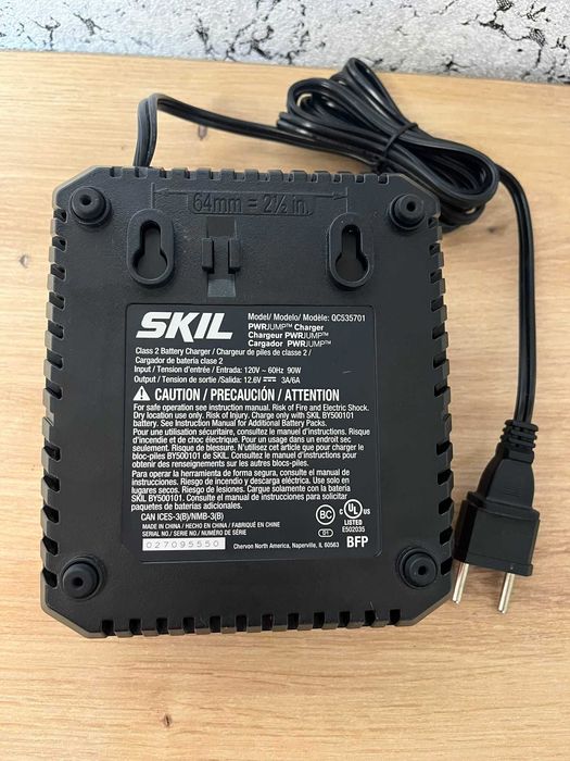 Зарядний пристрій Skil PWRJUMP Charger 12V (Неробочий)