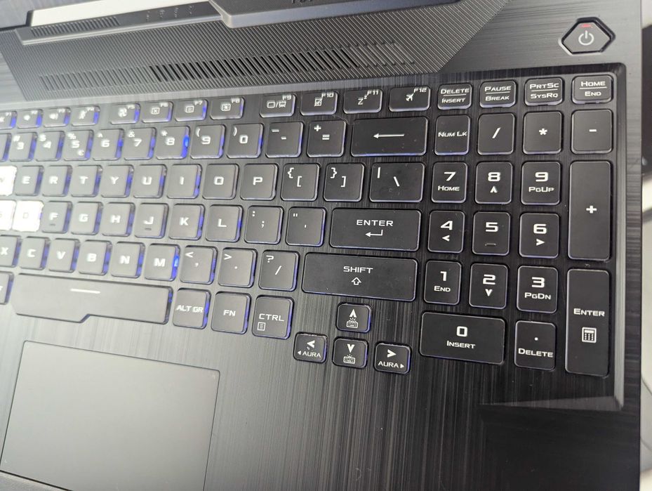 LAPTOP GAMINGOWY Asus TUF F15 RTX 2050 Intel i5-11400H 144 hz
