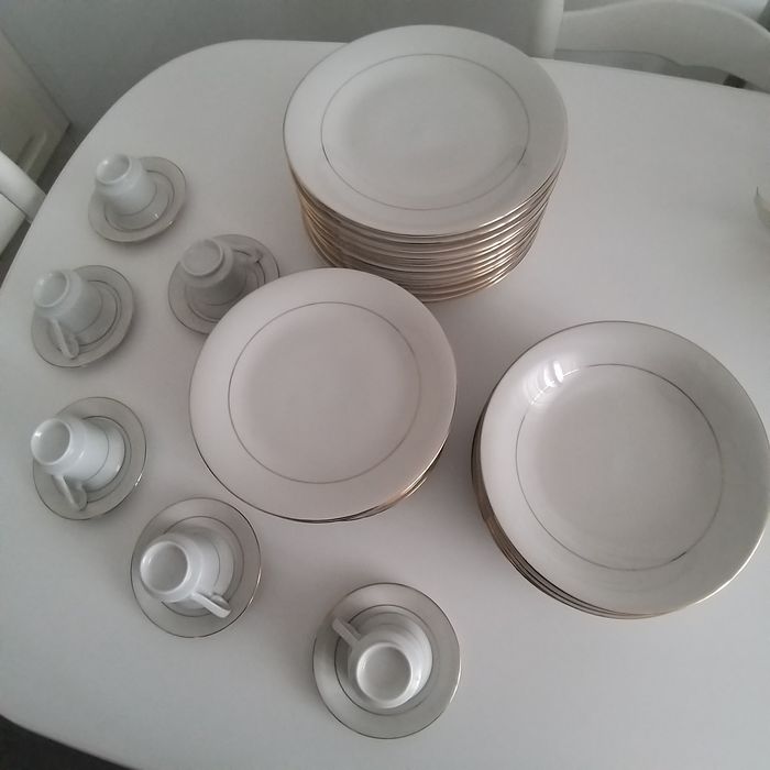 Serviço de Jantar426579565006694400