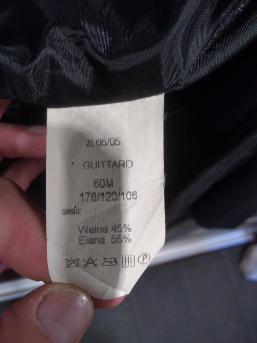 Чоловічий костюм  класика, трійка.