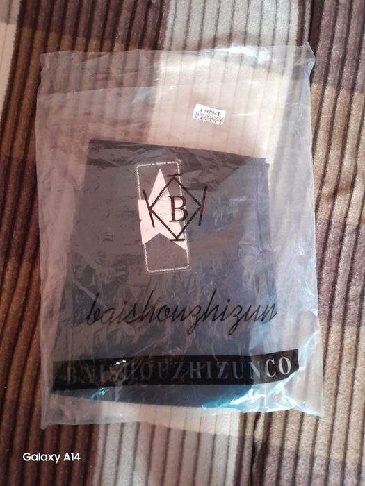 Продам нові брюки,33 розмір.