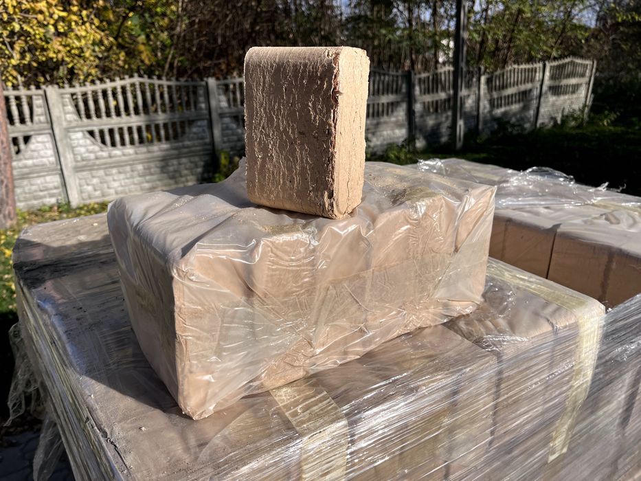 Brykiet drzewny kostka RUF, PINIKAY, dębowy, bukowy, lisciasty,