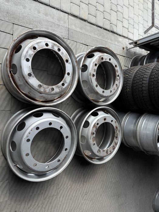 Диск ОДИН Mercedes R22,5 9.00J ET175 A002 401 55 02 MAN Scania
