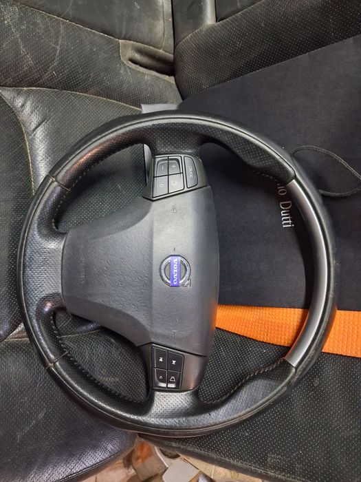 Руль Volvo c70 V50 S40
