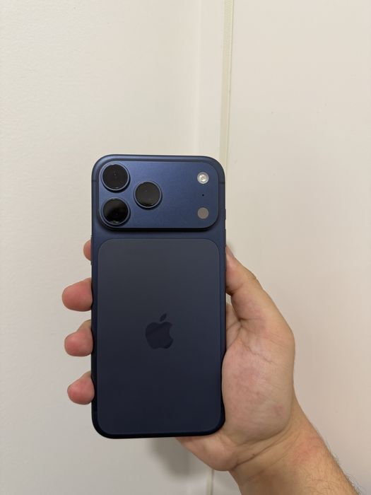 Iphone 17promax impecável!C/caixa,fatura,garantia