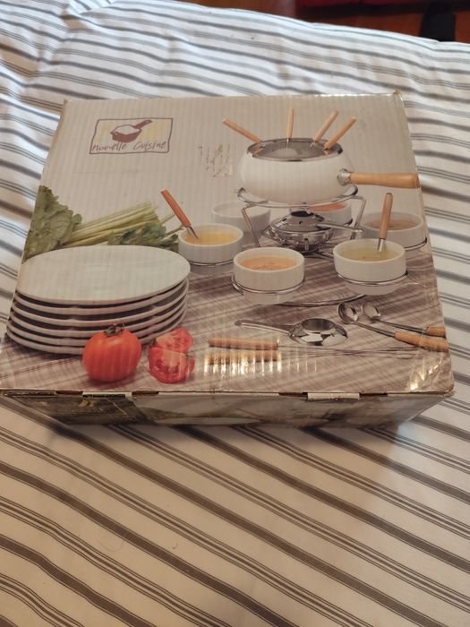 Conjunto de Fondue – Nouvelle Cuisine (pouco usado)