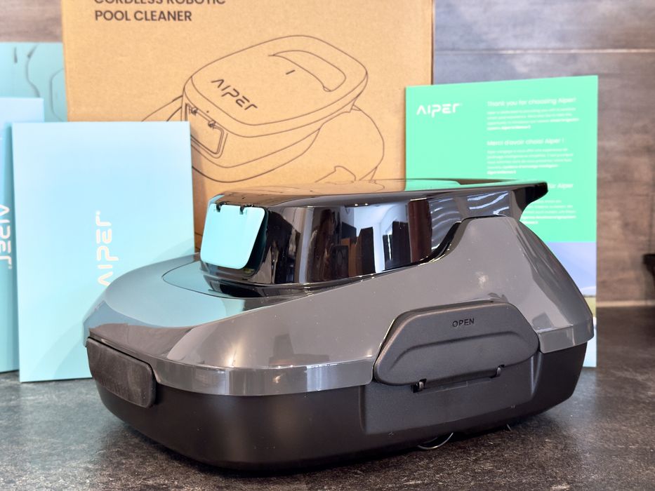Новий Aiper Scuba SE — бездротовий робот-пилосос для басейну