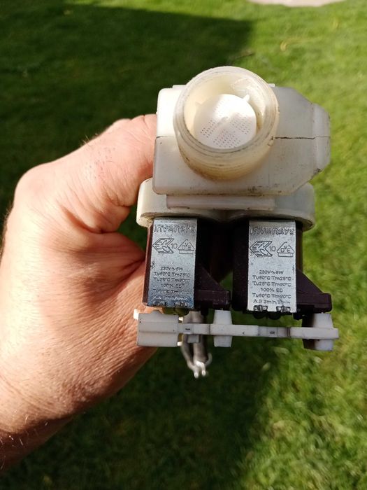 Elektrozawór pralki bosch