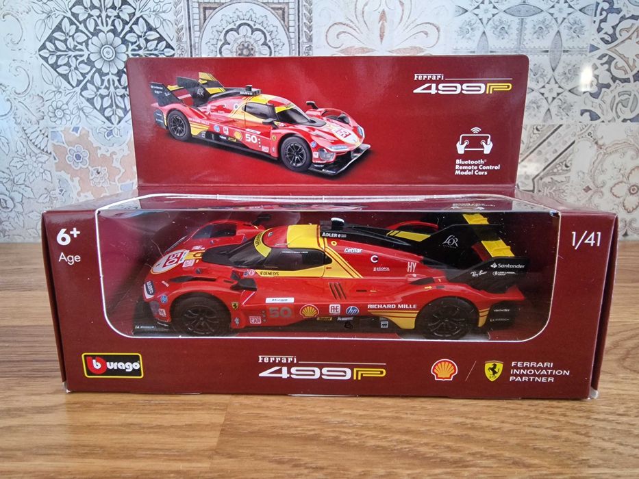 Ferrari 499P Le Mans Shell BBURAGO sterowany smartfonem Bluetooth 1:41