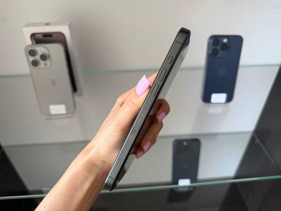 iPhone 15 Pro Max 256 Gb Neverlock / Магазин + Гарантія