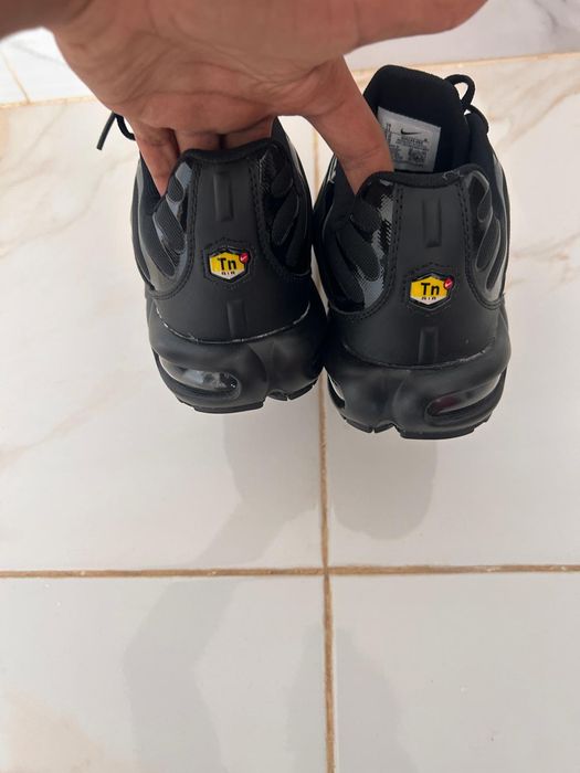 Nike Air Max Plus (TN) "Triple Black"