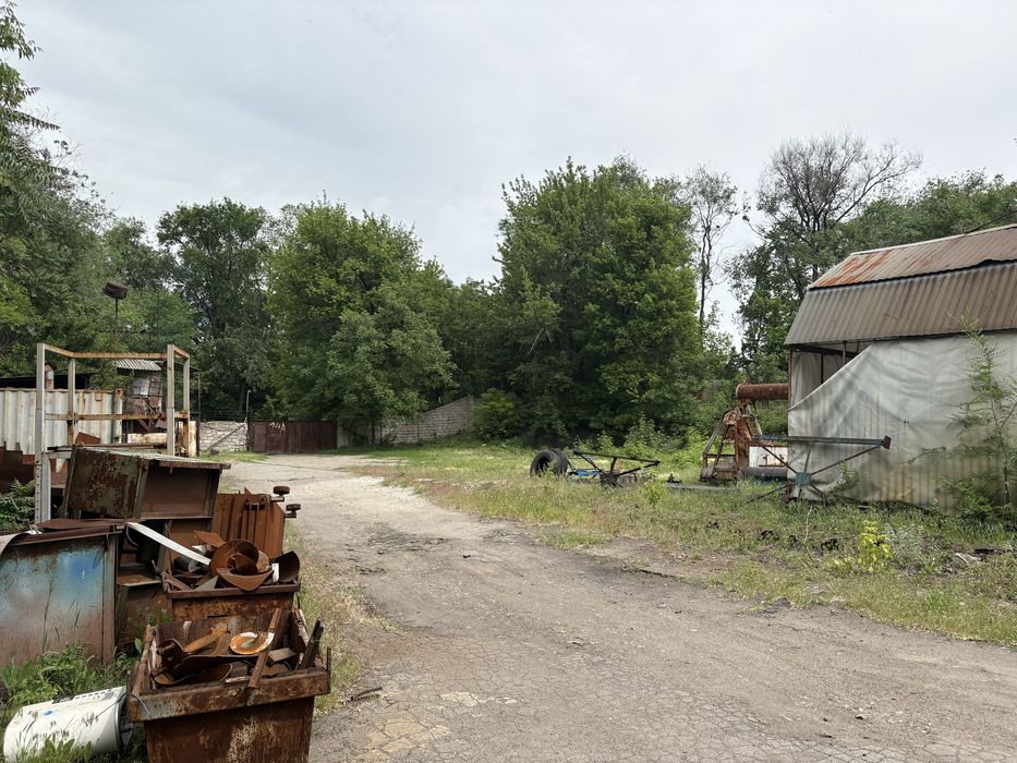 Сдам бокс с территорией!