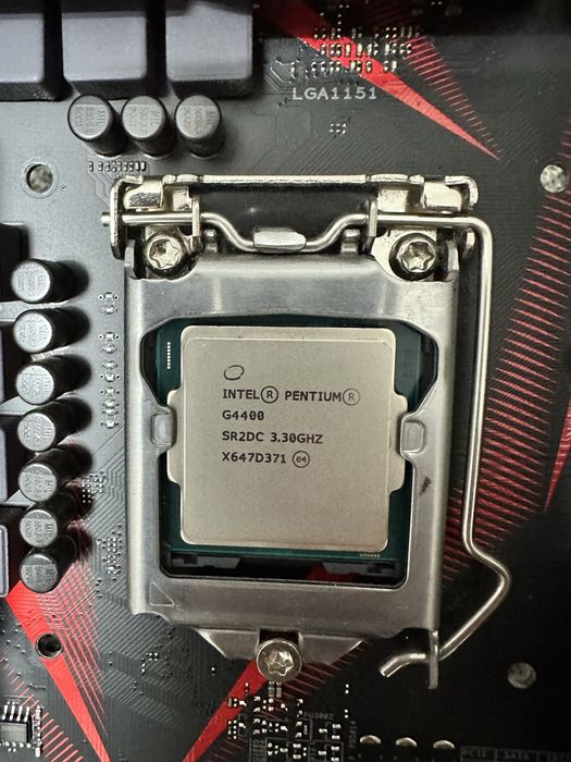 Motherboard Asus strix b250h gaming