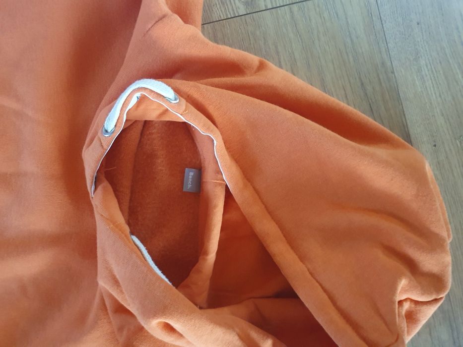 Bluza pomarańczowa Bench 38 plus getry
