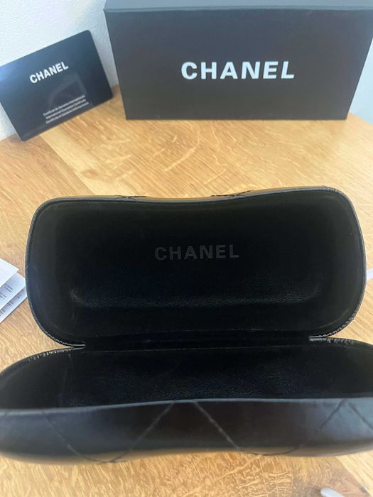 okulary przeciwsłoneczne Chanel