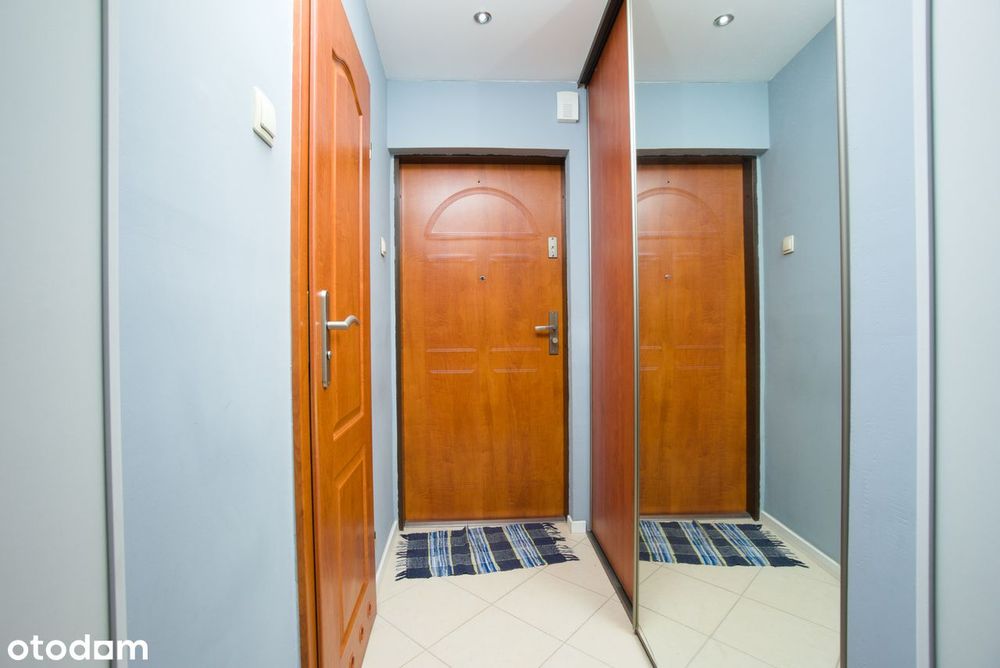 Balkon, ciepła woda z sieci, garaż - Widok 6