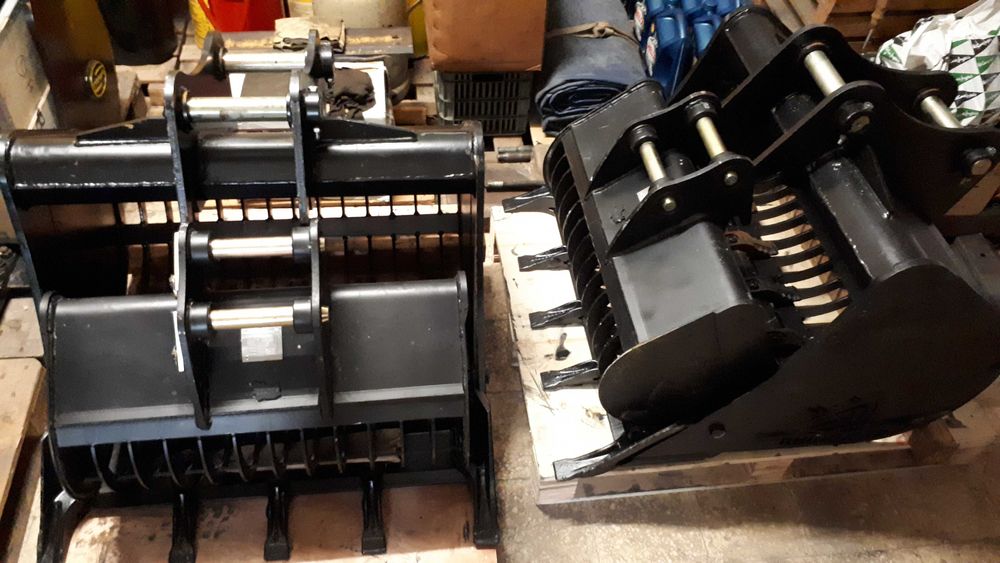 Retroescavadora JCB 1CX, 3CX, 4CX, Mini e Midi Escavadoras Giratórias.