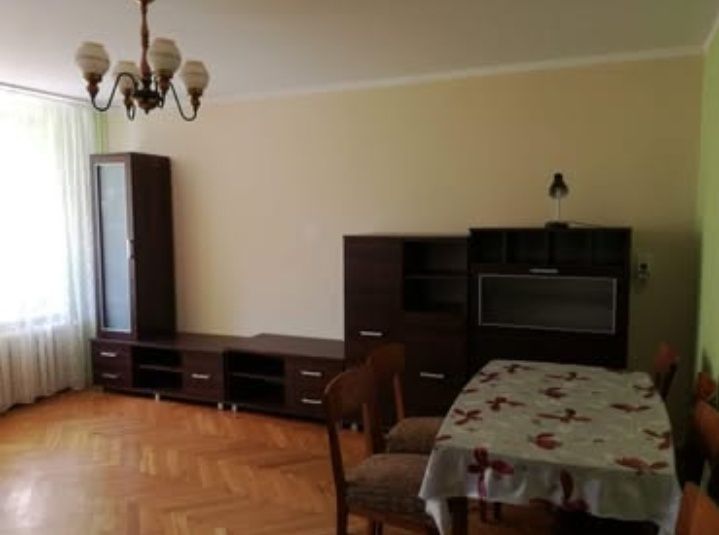 Wynajmę  dom 90m^2 z ogródkiem