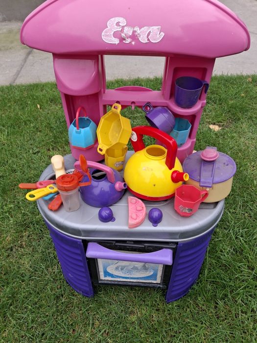 Дитяча кухня посудка