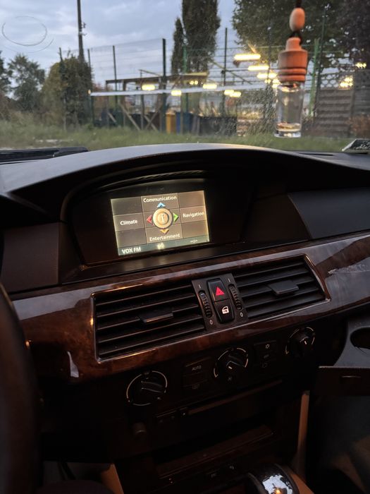 BMW 520D E61 2006R